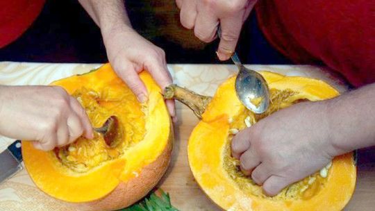 Przez zupę do serca. Kapuśniak, żurek, zalewajka, dyniowa