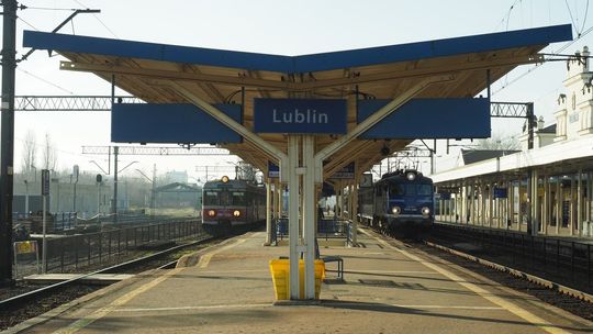 Przybywa odwołanych pociągów w województwie lubelskim. Sprawdź, gdzie nie dojedziesz