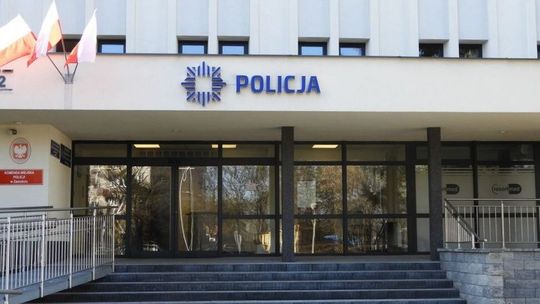 Przyjechali na komendę sprawdzić, czy są trzeźwi. Nie byli