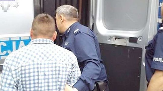 Przyjechali po dług. Nie byli mili