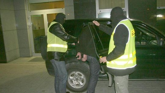 Pseudokibice Motoru aresztowani za czerpanie korzyści z prostytucji