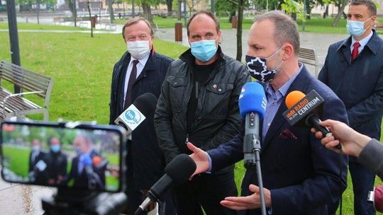 PSL w koalicji z PiS? „Trzeba być idiotą, żeby brać na plecy takie kamienie”