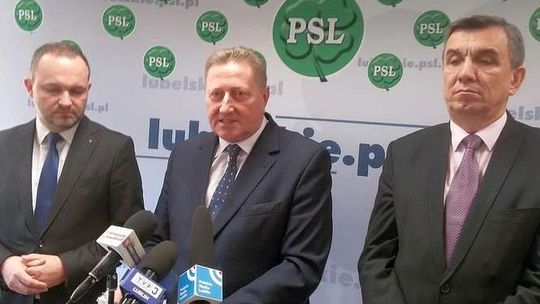 PSL w obronie gimnazjów. "Nikt nie potrafi odpowiedzieć, po co są te zmiany"