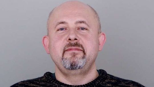 Psycholog rodzinny o "Niebieskim Wielorybie": Ktoś postanowił sobie okrutnie zażartować