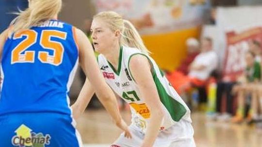 Pszczółka niepokonana w sparingach