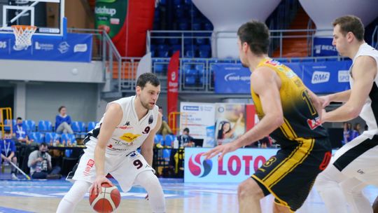 Pszczółka Start Lublin dzisiaj zmierzy się z PGE Spójnia Stargard