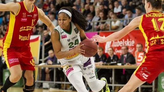 Pszczółka utrzyma skład?