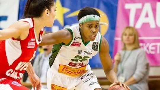 Pszczółka z Wisłą zagra dopiero we wtorek