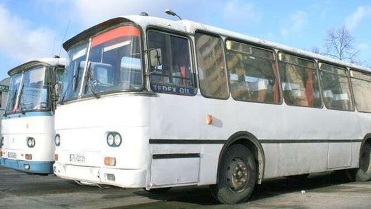 Publiczna komunikacja autobusowa na skraju upadku. Wyjątkiem są duże miasta 