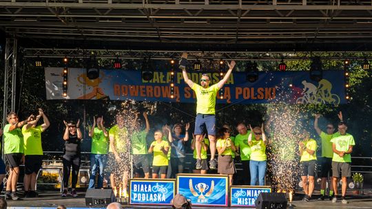 Puchar jest nasz! Mieszkańcy pokochali rower i wygrali trzeci raz 