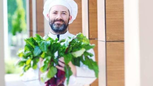 Puławska na talerzu. Gdzie w Lublinie i regionie zjeść danie ze szlachetnego mięsa?