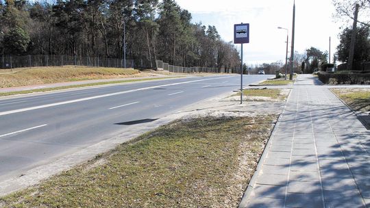 Puławy: Będą nowe perony przystankowe i progi zwalniające