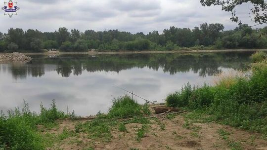 Puławy. Dryfujące zwłoki zauważył wędkarz, więcej faktów