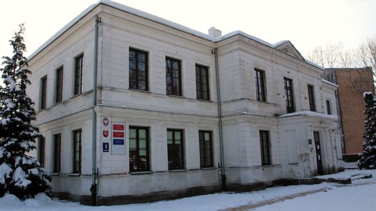 Puławy: Dworek przy ul. Królewskiej 3 do renowacji