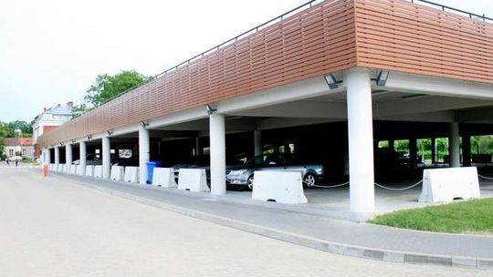 Puławy: Fuszerkę w Marinie naprawią sami, ale wystawią rachunek