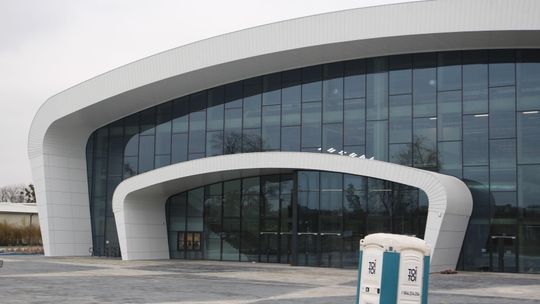 Puławy: Hala jeszcze w budowie, a już szukają jej kierownika