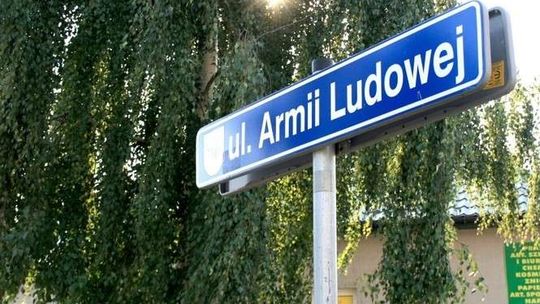 Puławy: Już nie będą mieszkać przy ulicy Armii Ludowej