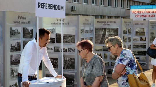 Puławy. Już są dwa tysiące podpisów pod referendum