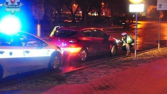 Puławy: Kierowca wjechał w pieszego na przejściu