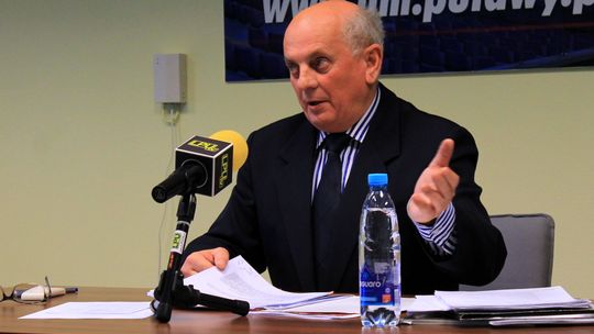 Puławy: Kolejne zmiany kadrowe. Dyrektor odchodzi na emeryturę, zapowiada walkę z ZUS o pieniądze