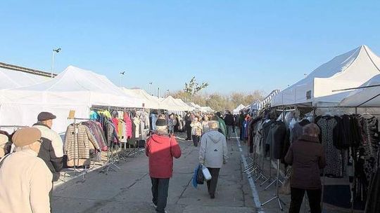 Puławy: Koniec targowiska na placu po tartaku