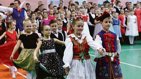 Puławy. Konkurs tańców polskich „O Pierścień Księżnej Izabeli” tym razem z publicznością