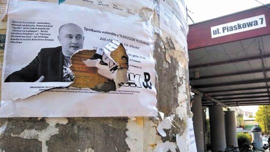 Puławy: Kto nie lubi historyka i dziennikarza?