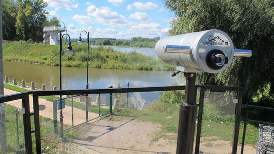 Puławy: Luneta wróciła na skwerek. To była już trzecia naprawa