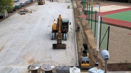 Puławy: Mediateka poczeka na budowę. Pieniądze trafią do SP 11