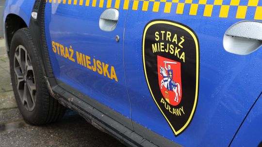 Puławy. Obniżają wymagania, ale pensja nie zachęca