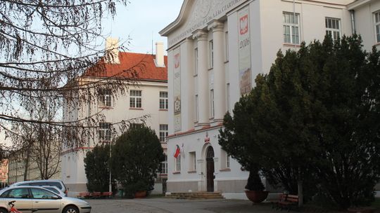 Puławy: Opłaty za szkolne szafki były nielegalne. Ale zwrotu nie będzie