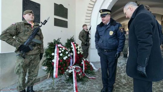 Puławy pamiętają o „Wyklętych”. Będzie apel pamięci i złożenie kwiatów pod krzyżem