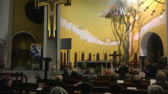 Puławy: Parafianie pomagają w zakupach dla szpitali i hospicjów