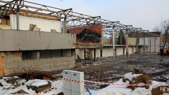 Puławy: Pawilon wystawowy nie zdążył zostać zabytkiem