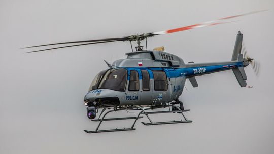 Puławy. Policja ściągnęła śmigłowiec na poszukiwania. Kobietę znalazł przypadkowy przechodzień