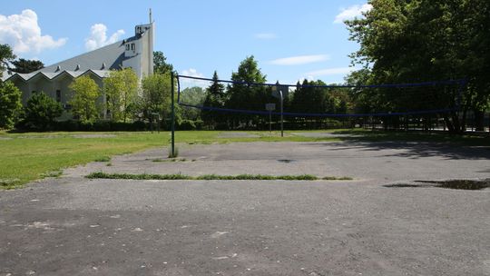 Puławy: Poprawią boiska i ogrodzenia. "Trójka" też skorzysta