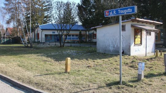 Puławy. Potrzebny parking przy przedszkolu. Ale jest problem z własnością gruntów