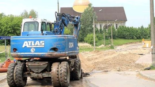 Puławy: Przebudowują ul. Saperów Kaniowskich. W planie także ul. Stanisława Jednacza