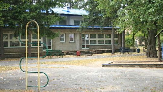 Puławy: Przedszkolaki czekają na plac zabaw