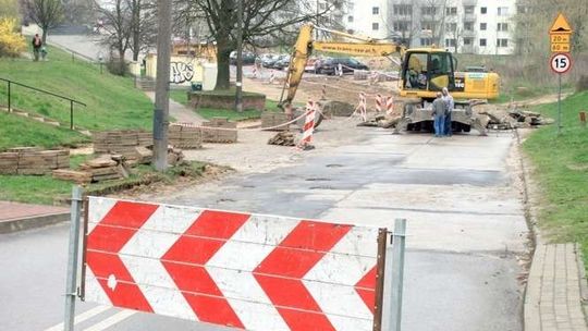 Puławy: Ruszyły prace na ul. Saperów Kaniowskich