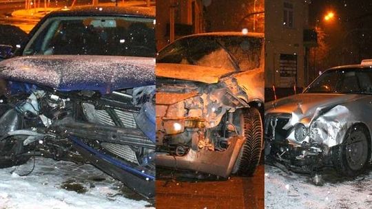 Puławy: Ślisko na drogach, zderzenie trzech aut na ul. Piłudskiego