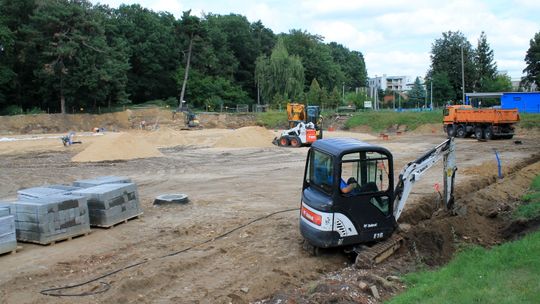 Puławy: Starego boiska już nie ma, budują nowe