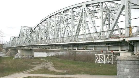 Puławy: Stary most na Wiśle doczeka się remontu