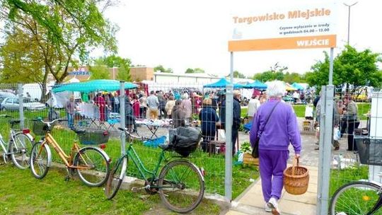 Puławy. Targ będzie czynny także w sobotę. Od listopada