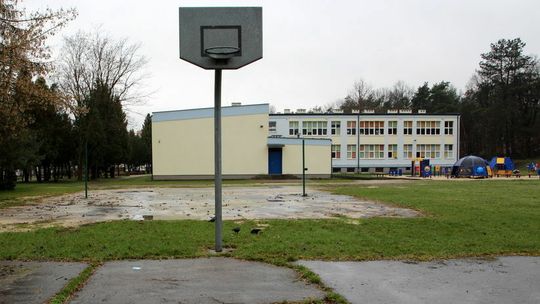 Puławy. Trójka na razie zostaje z niczym. Przetarg trzeba powtórzyć