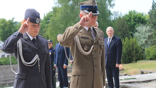 Puławy: Uczcili rocznicę zakończenia wojny