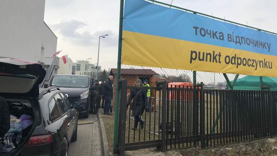 Punkt recepcyjny w Zamościu w dobę przyjął około tysiąca uchodźców z Ukrainy