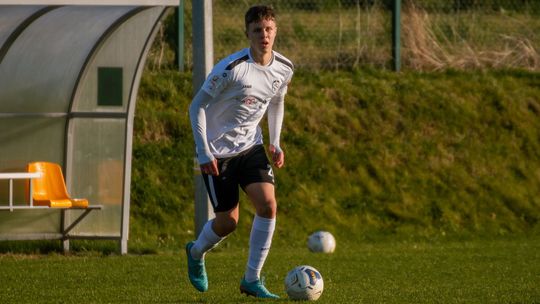 Punkt Świdniczanki w meczu z Czarnymi Połaniec. Czerwona kartka wszystko zmieniła Punkt Świdniczanki w meczu z Czarnymi Połaniec. Czerwona kartka wszystko zmieniła