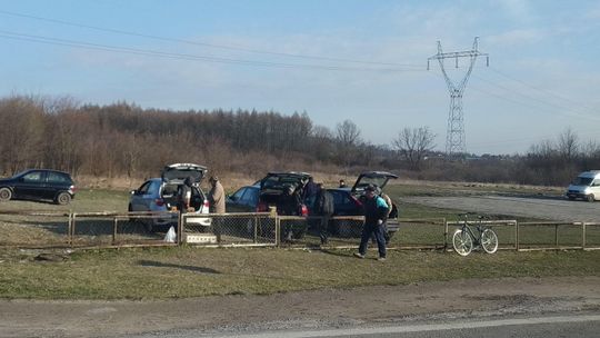 Pustki na bazarach w Chełmie. Przez wirusa zamykają „ciuchy” przy Lutosławskiego