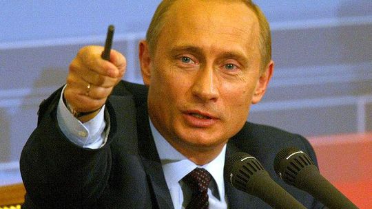 Putin: Rosja na razie wstrzyma się z sankcjami wobec USA